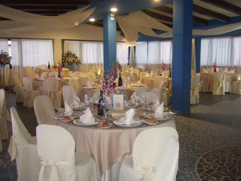 Tus'Hotel Кастель-ди-Туса Экстерьер фото
